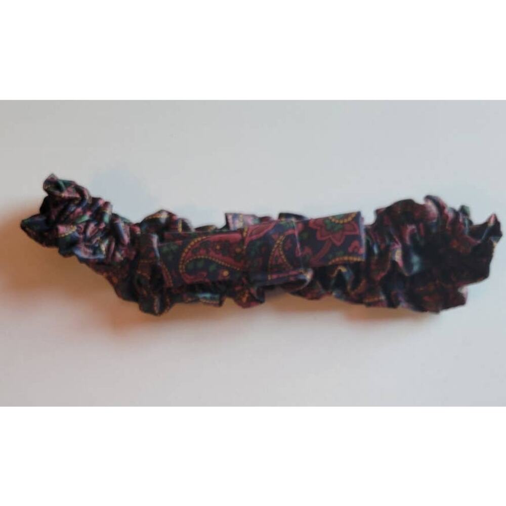 Longaberger Small Basket Garter with Bow in Paisley Print
